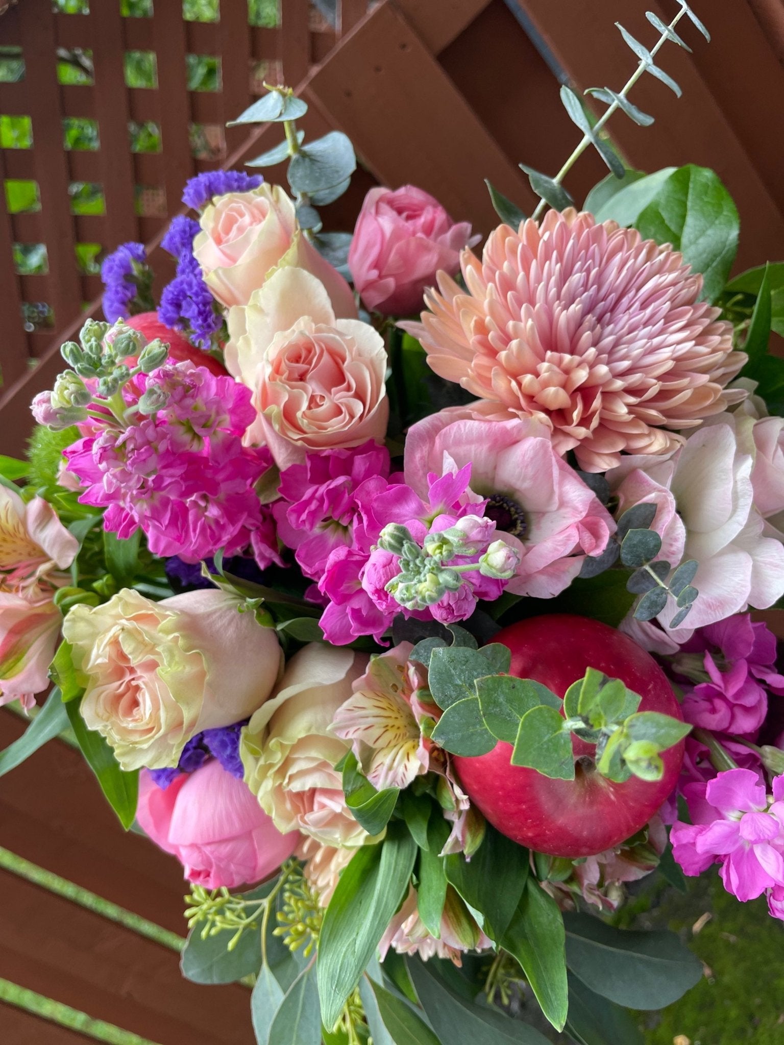 Sweet Pastel Rosh Hashanah Bouquet - Miya Fleuriste - samedaydelivery