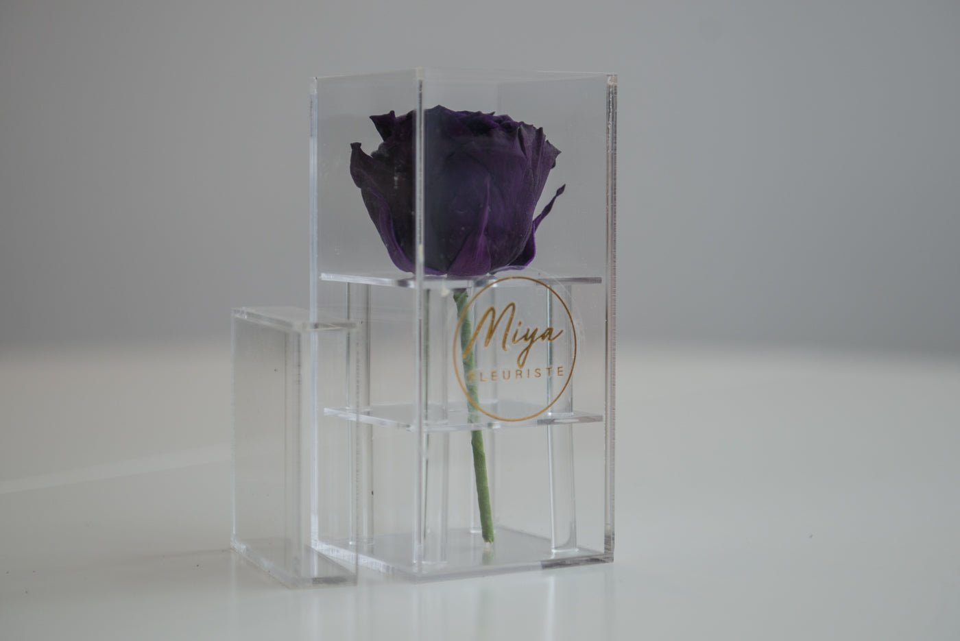 Single acrylic box - Miya Fleuriste - samedaydelivery