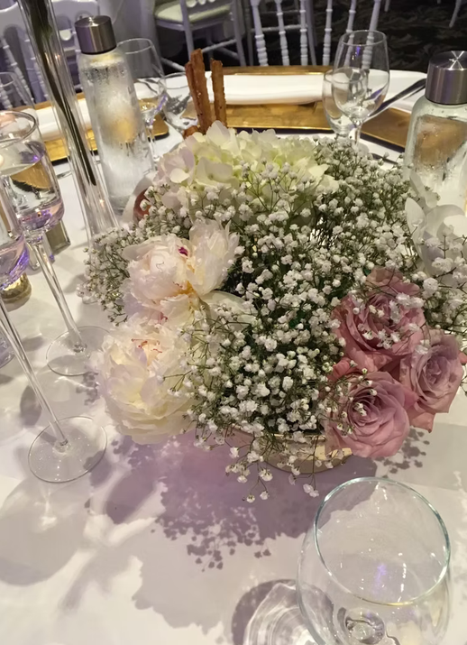 A glimpse of wedding florals by Miya
