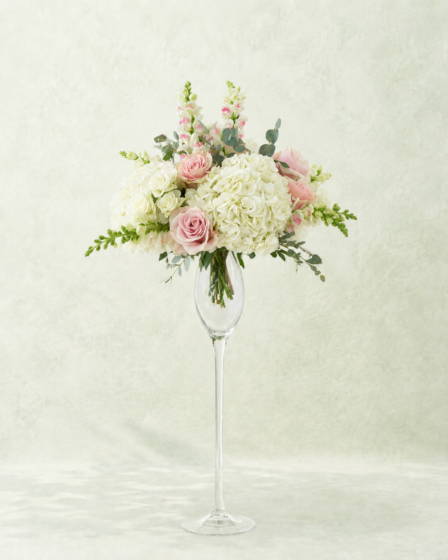 A glimpse of wedding florals by Miya