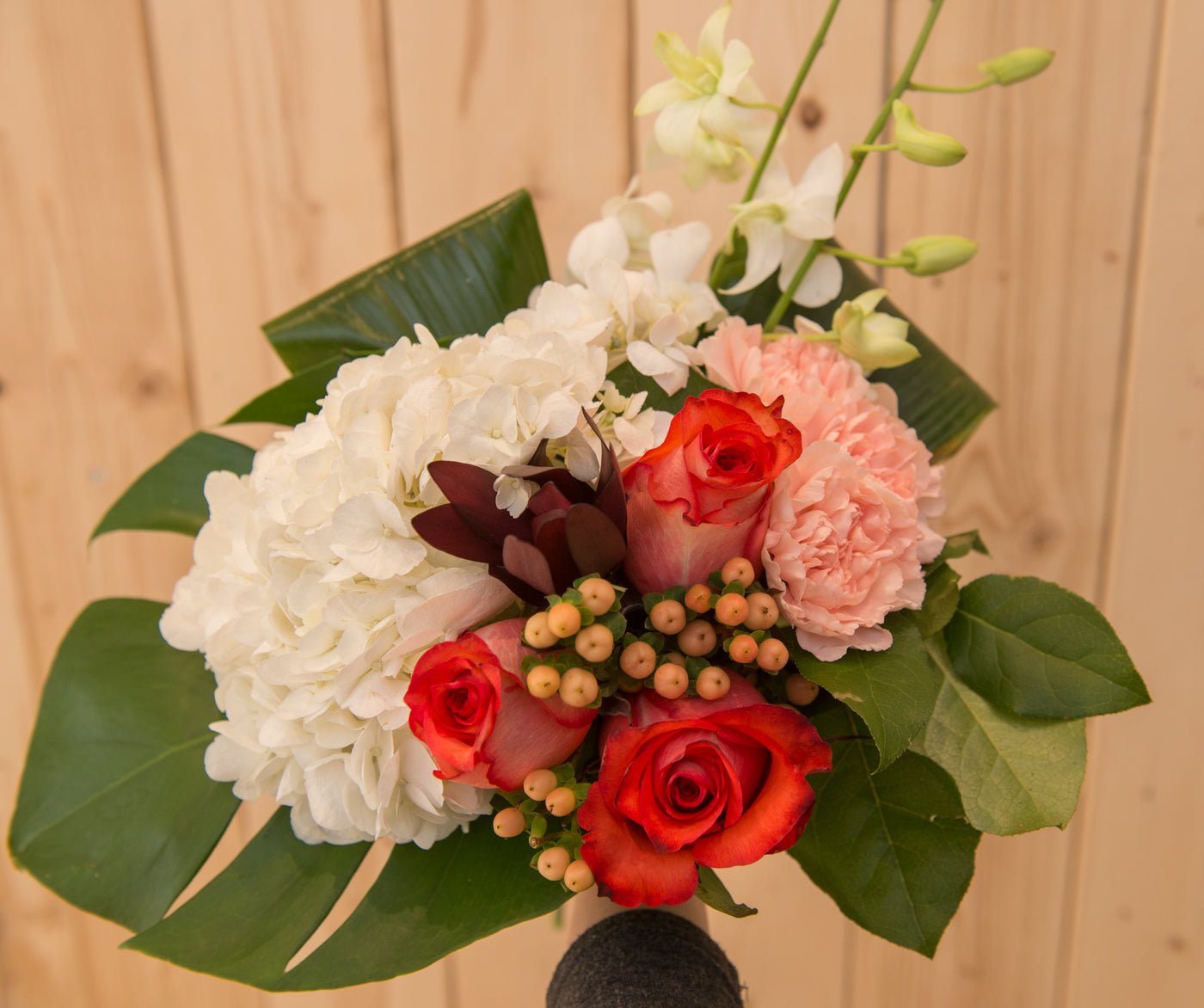 Simply You Bouquet - Miya Fleuriste - samedaydelivery